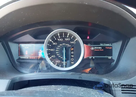 2015 Ford Explorer Xlt z USA, uszkodzony, nr VIN 1FM5K8D82FGC11016